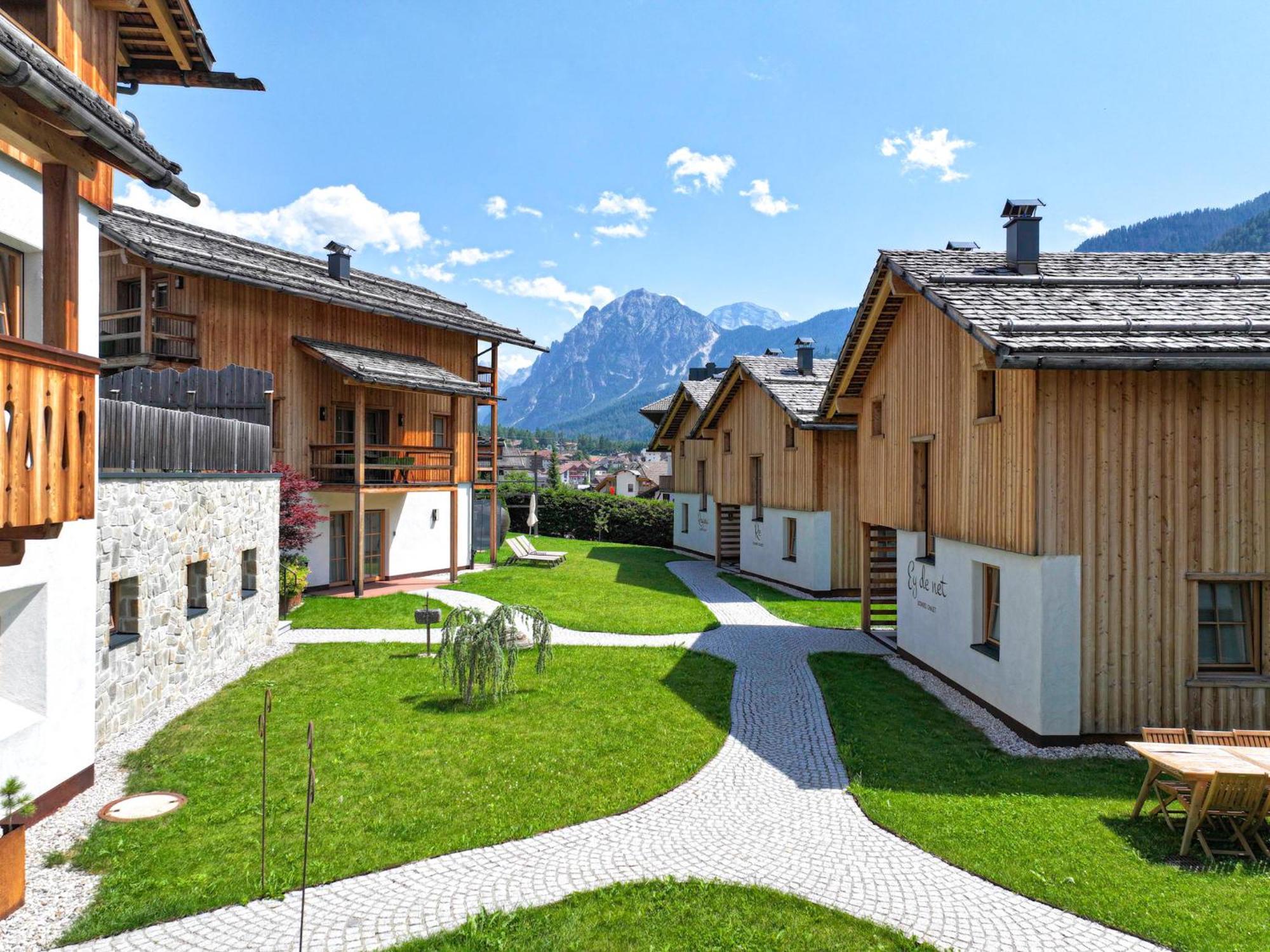 Liondes Chalets San Vigilio Di Marebbe Exteriér fotografie