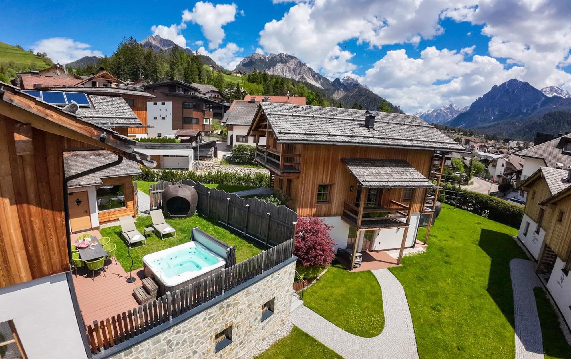 Liondes Chalets San Vigilio Di Marebbe Exteriér fotografie