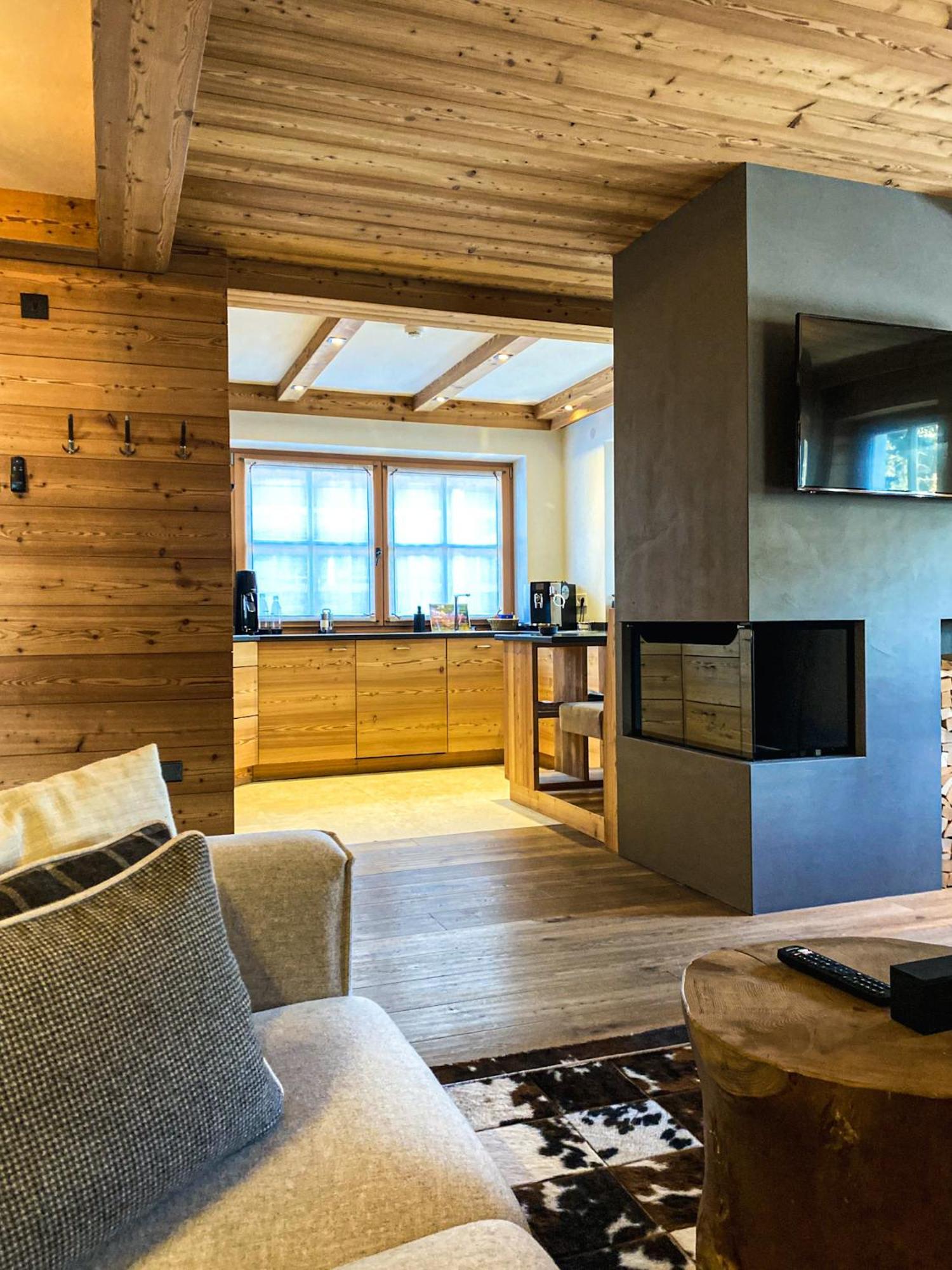 Liondes Chalets San Vigilio Di Marebbe Exteriér fotografie