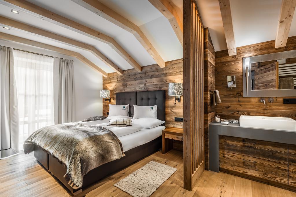 Liondes Chalets San Vigilio Di Marebbe Exteriér fotografie