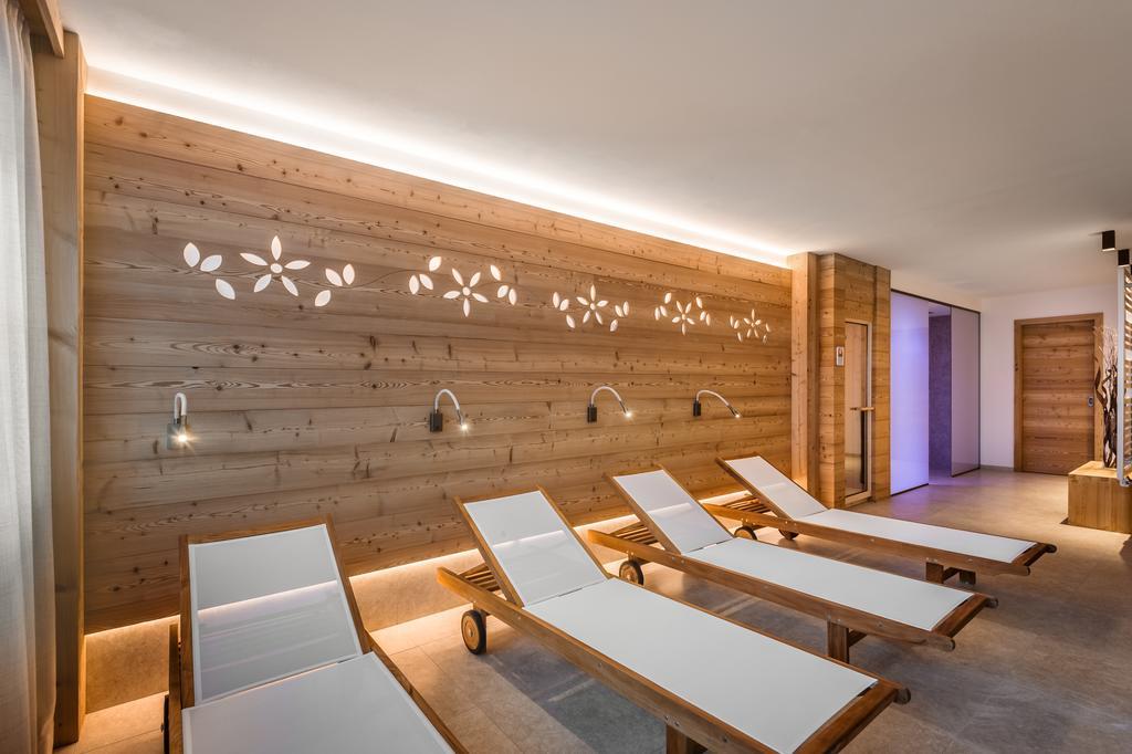 Liondes Chalets San Vigilio Di Marebbe Exteriér fotografie